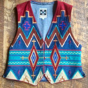 Gorgeous Hairston Roberson Ropa Vest Embroidered